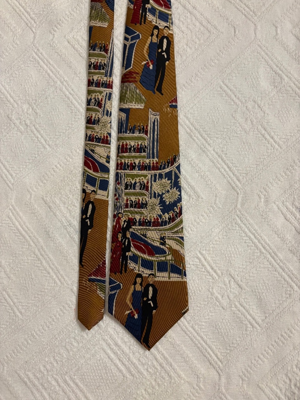 Vintage The Kensington Collection Lord & Taylor Art Deco Novelty Silk Tie 4"